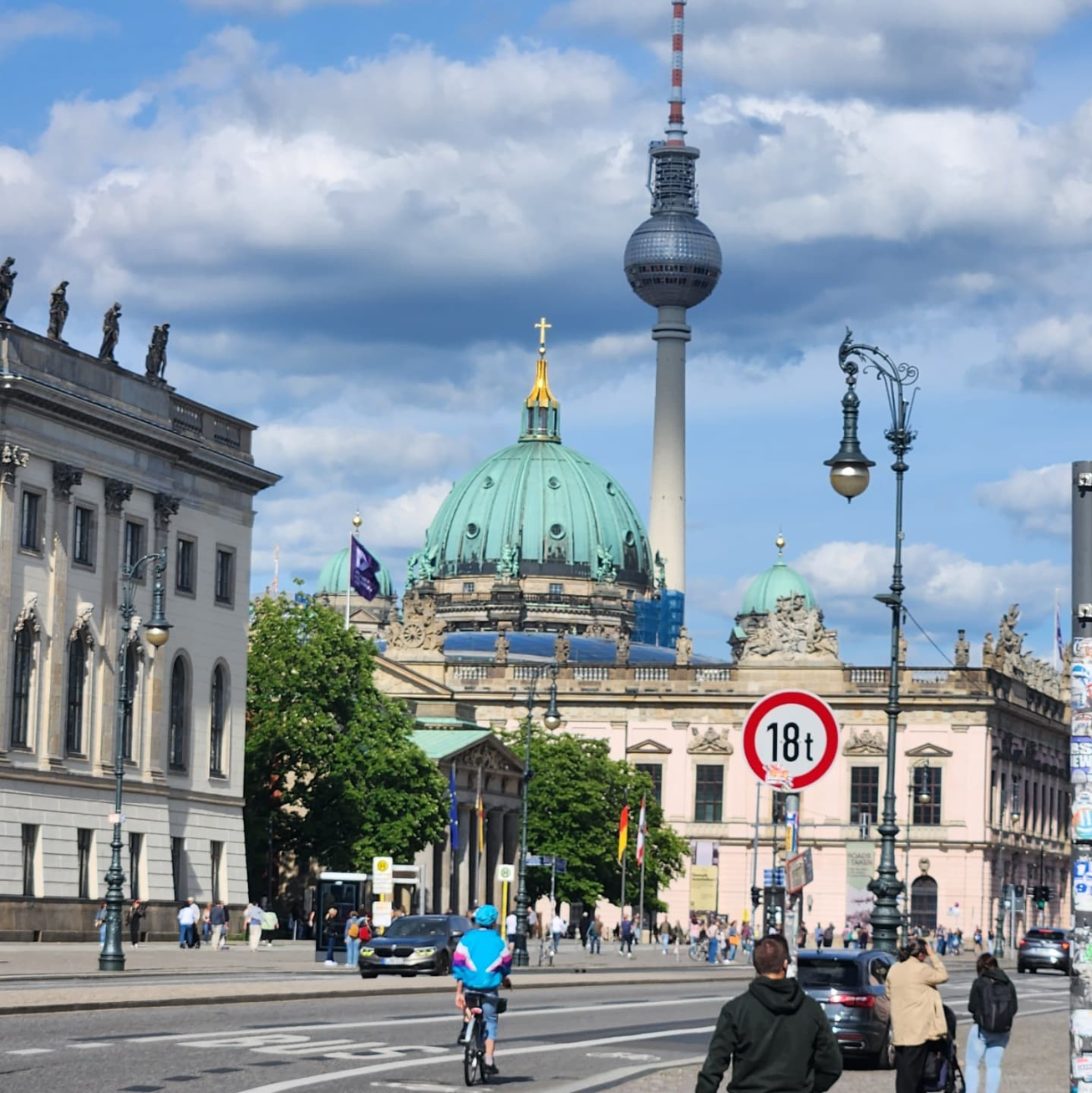 Unter den Linden, Berlin